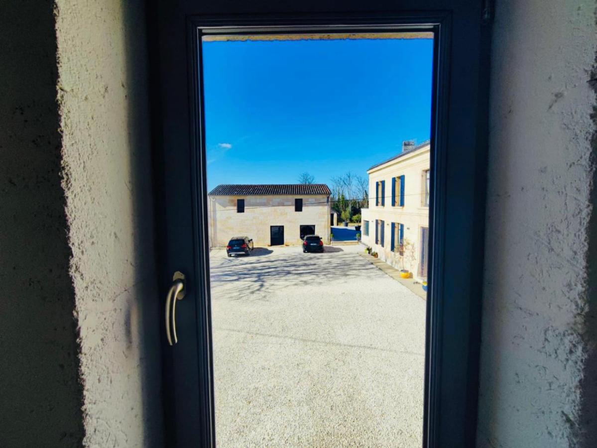 Prignac-et-Marcamps Domaine Des Hugonsヴィラ エクステリア 写真